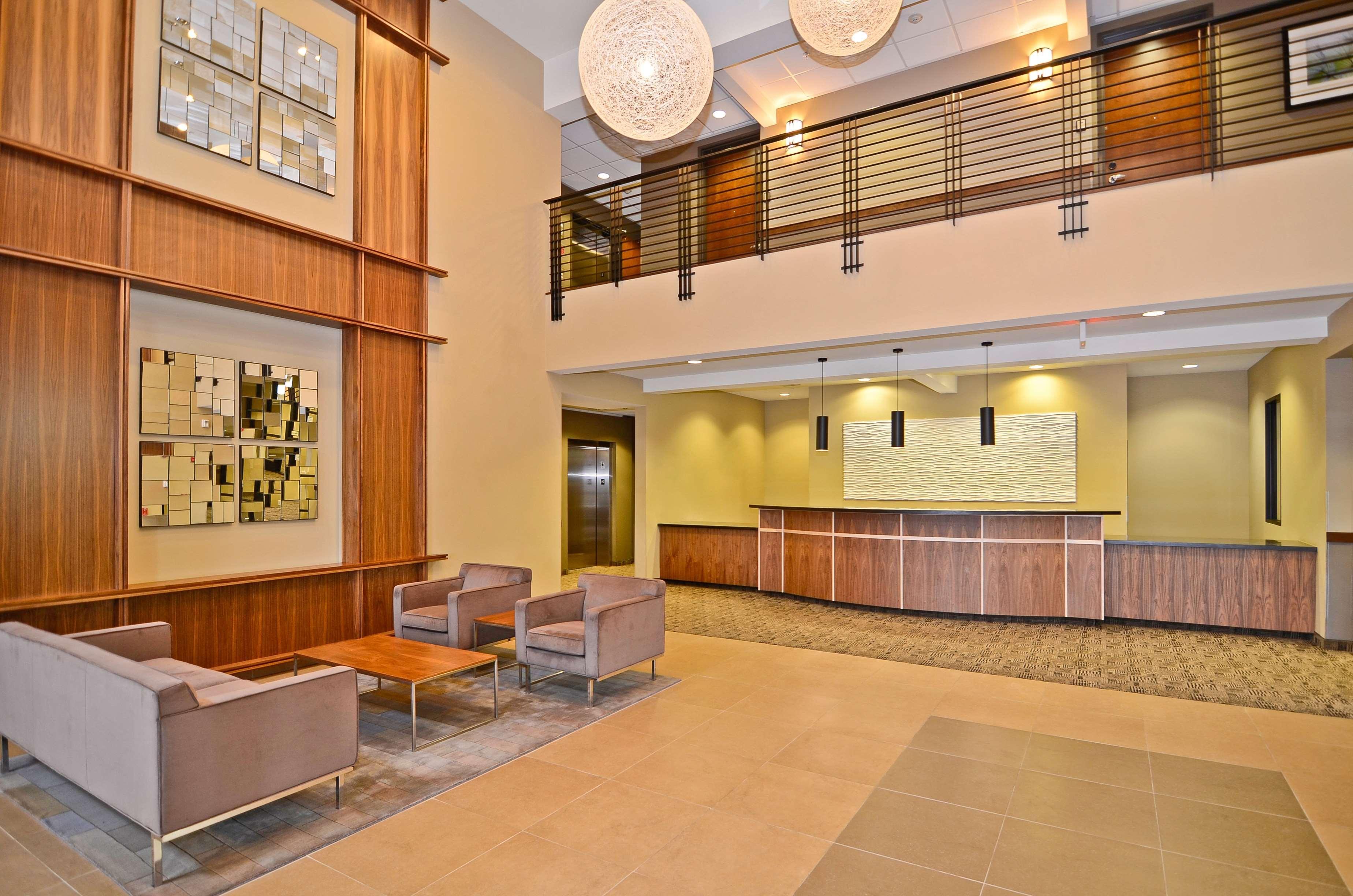 Best Western Plus Lacey Inn & Suites Екстериор снимка