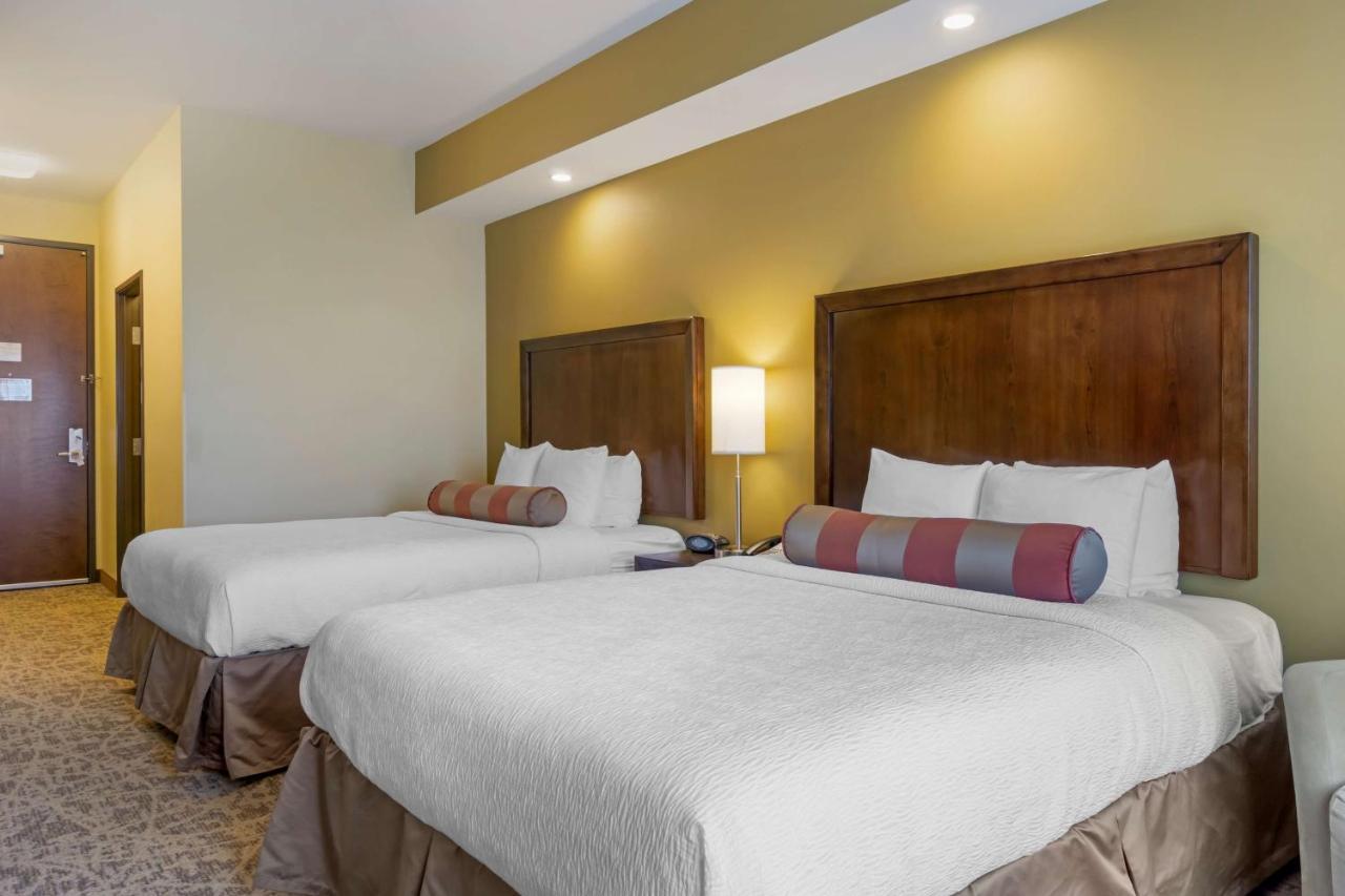 Best Western Plus Lacey Inn & Suites Екстериор снимка