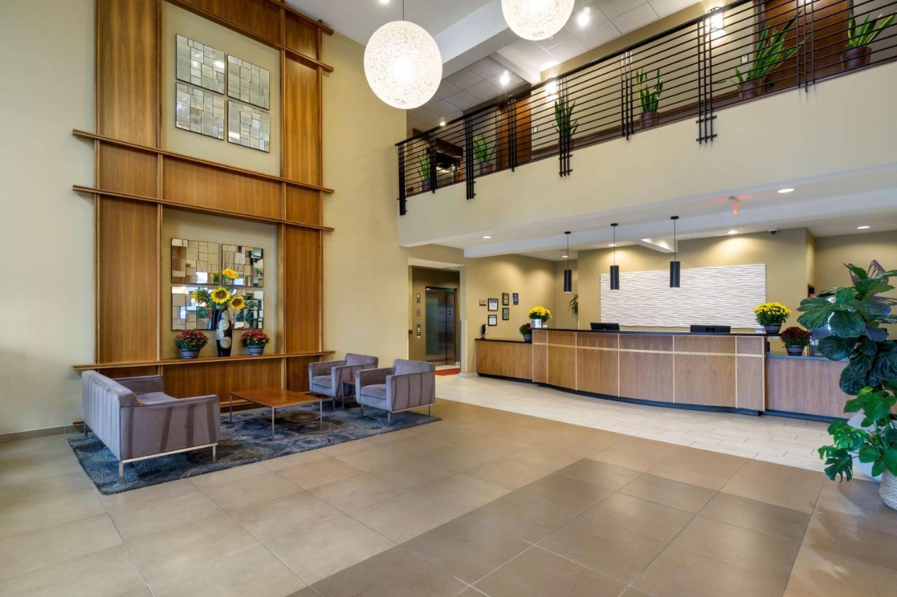Best Western Plus Lacey Inn & Suites Екстериор снимка