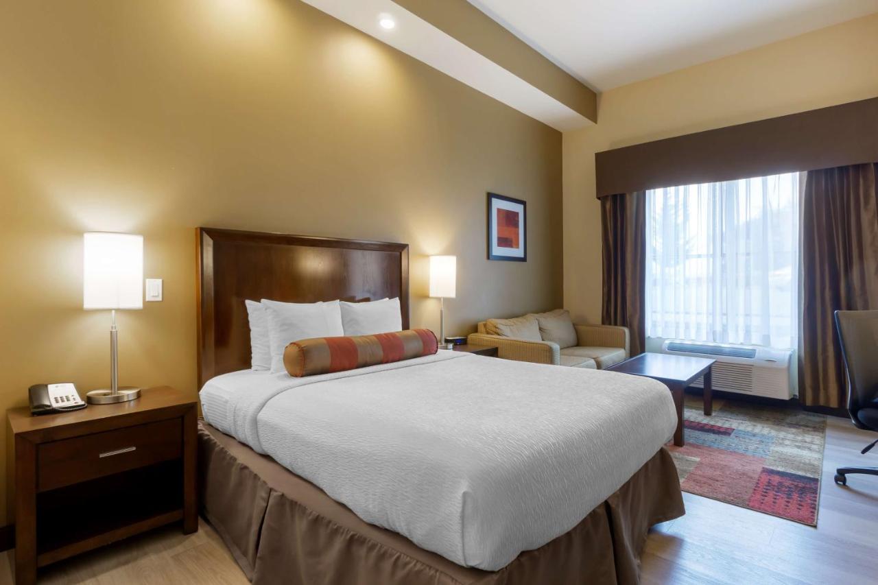 Best Western Plus Lacey Inn & Suites Екстериор снимка