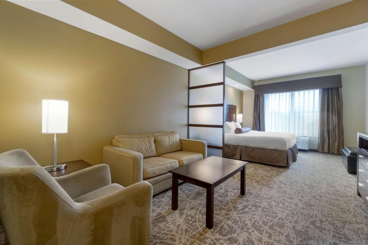 Best Western Plus Lacey Inn & Suites Екстериор снимка