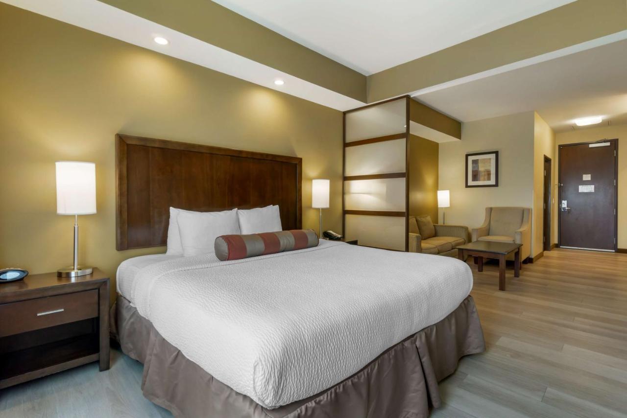 Best Western Plus Lacey Inn & Suites Екстериор снимка